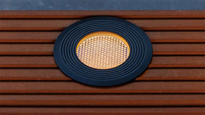 planeo Terrassenbeleuchtung 12V - LED-Einbauleuchte Onyx 90 RA - 2W 76 Lumen
