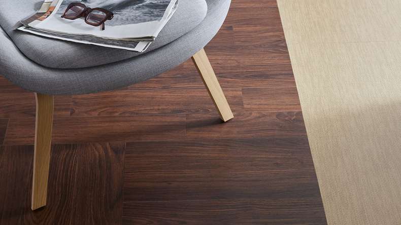 planeo Klebevinyl - SilentIQ Wood 2in1 Objekt Torvelli | Trittschalldämmung integr. (F-DW-SIQ-13080)