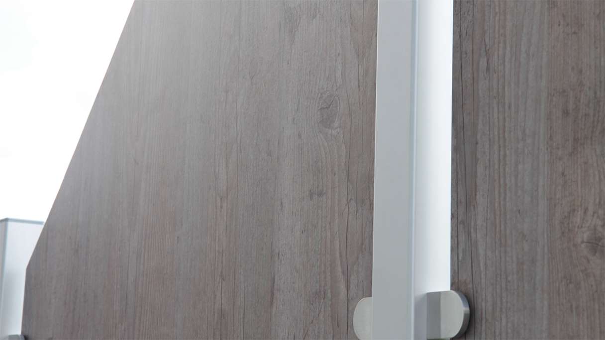 planeo Gardence Resistant - HPL-Sichtschutzzaun Hochkant - Holzoptik 90 x 180cm