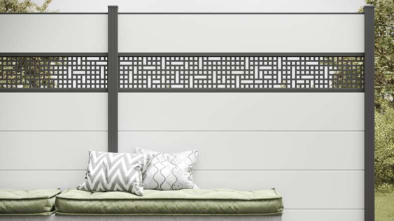 planeo Gardence Simply - PVC-Steckzaun Quadratisch Weiss 180 x 180 cm