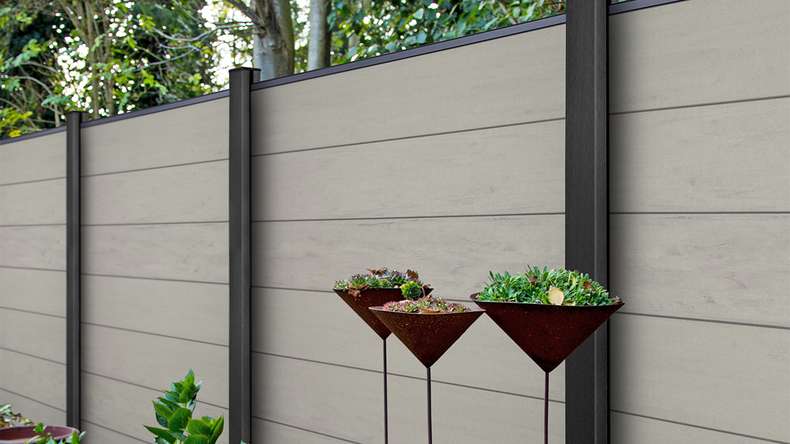 planeo Gardence Strong XL - BPC-Gartenzaun Standard Bi-Color Sand