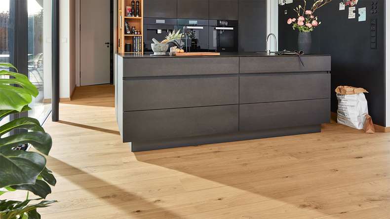 MEISTER Lindura-Holzboden HD 400 - 08921 Eiche authentic pure ultramattlackiert 2200 x 205 x 11 mm (500214-2200205-08921)