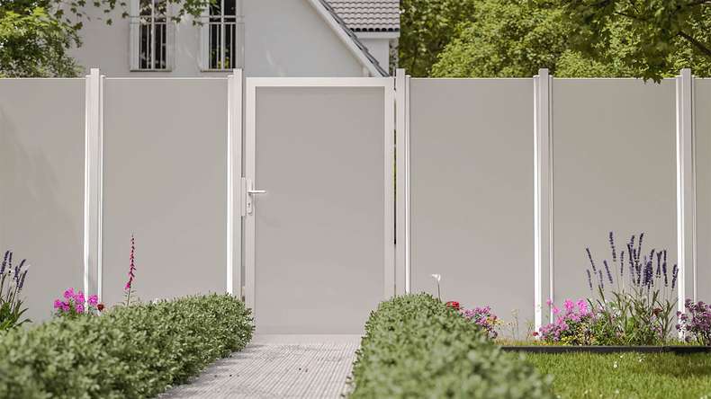 planeo Gardence Flair - Glas-Sichtschutz Tor DIN rechts Satiniert mit Alurahmen 100 x 180 cm