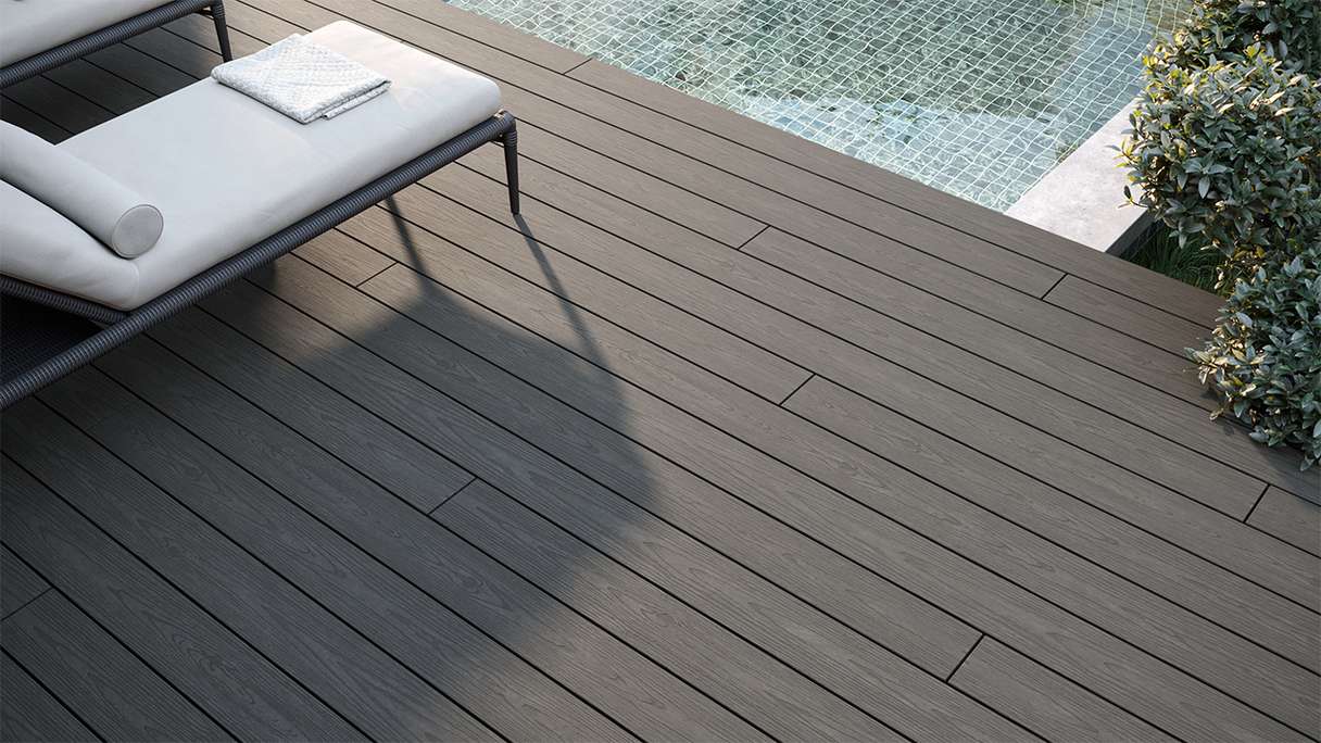planeo CoEXWood WPC Terrassendiele Massiv ummantelt - Grau/Zement 3m strukturiert