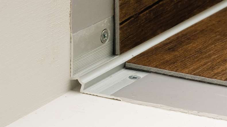 planeo Treppenkanteninnenwinkel 601 - 250 cm