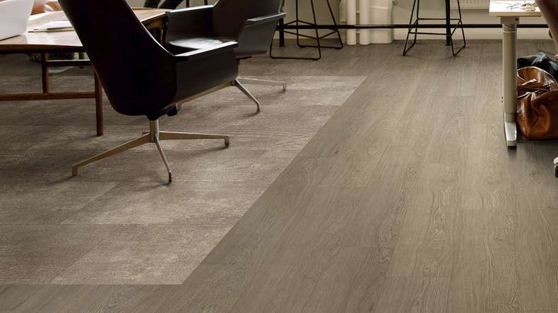 Gerflor Klebevinyl - Creation 55 Lounge Oak Chestnut | Synchronprägung