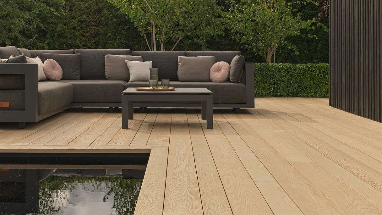 planeo Authoria PureBoard Terrassendiele Massiv - Ashwood 3.6m strukturiert