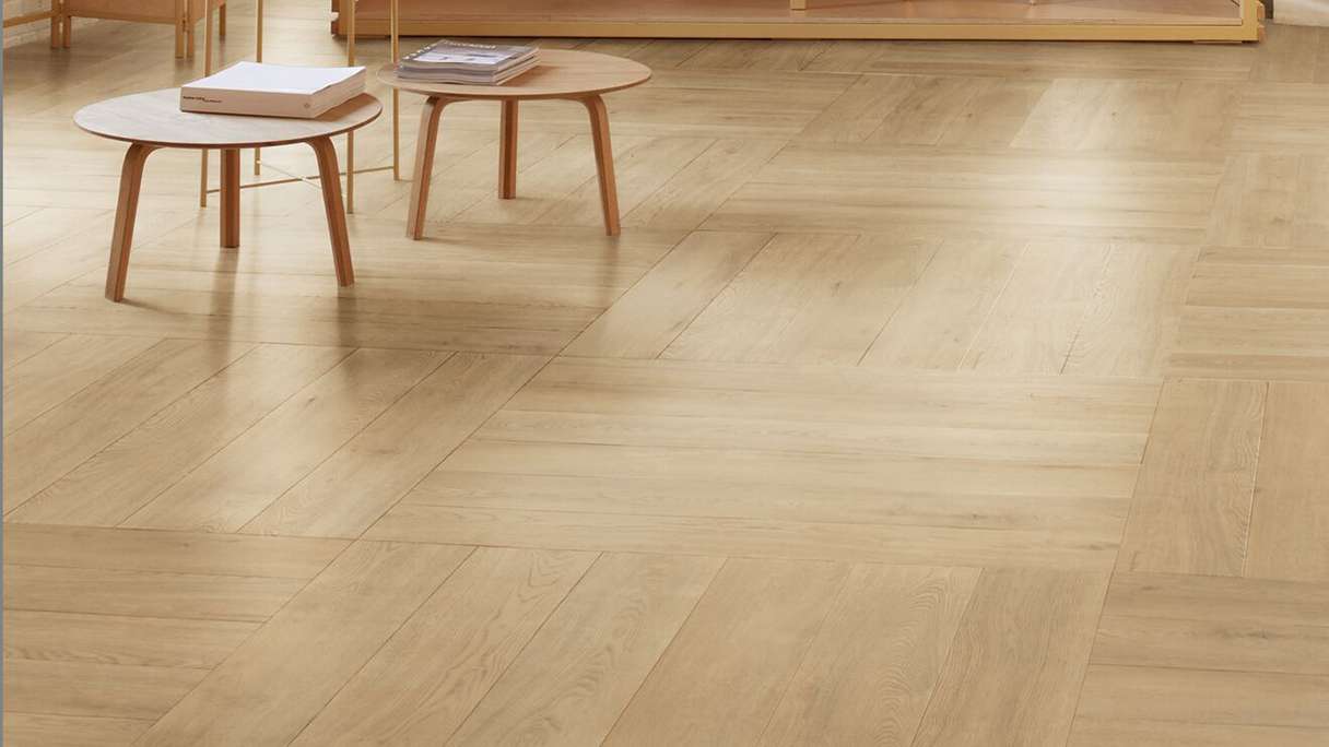 planeo Klebevinyl - SilentIQ Wood 2in1 Objekt Lunessa