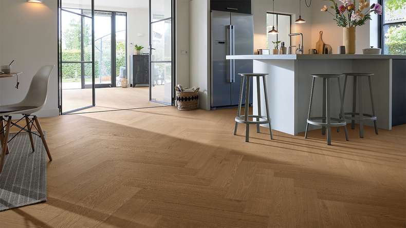 MEISTER Lindura-Holzboden HS 500 - 20233 Eiche classic lehmbraun ultramattlackiert 700 x 140 x 11 mm (500010-0700140-20233)