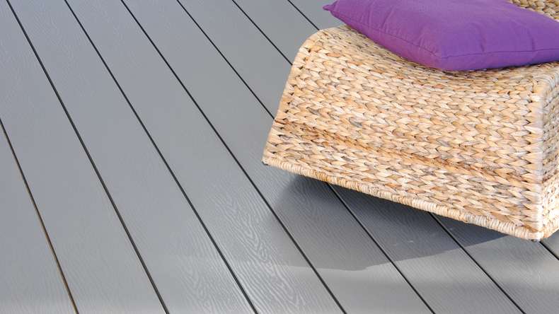 planeo WPC - Terrassendiele massiv Grau 2,50m - geriffelt