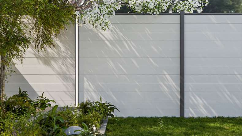 planeo Gardence Simply Small - PVC-Steckzaun Weiss 180 x 180 cm