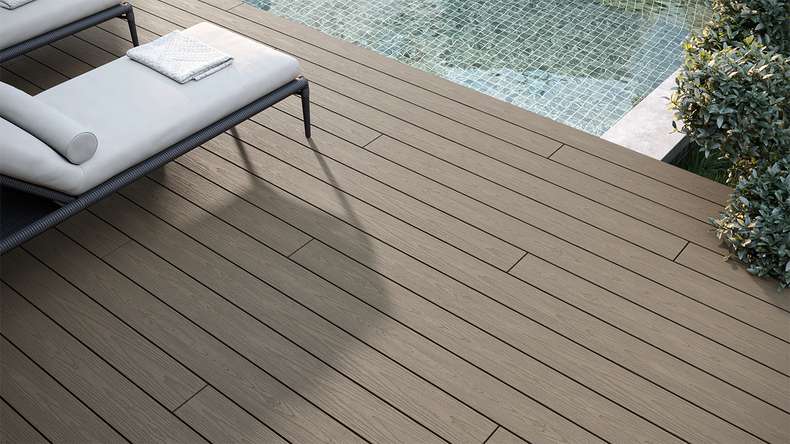 planeo CoEXWood WPC Terrassendiele Massiv ummantelt - Grau/Zement 4.8m strukturiert