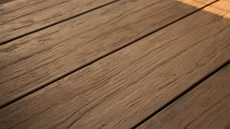 planeo TitanWood - Massivdiele dunkel-braun antik gealtert/gebürstet 4m | 5m
