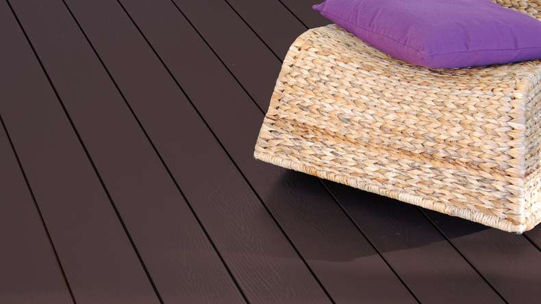 planeo WPC - Terrassendiele massiv Schokobraun geprägt/geriffelt - 1m bis 6m
