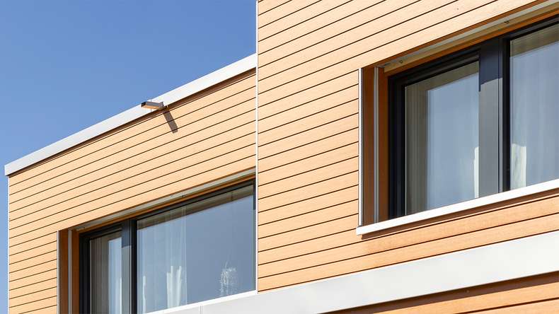 planeo Fassado - WPC Rhombusleiste Fassadenverkleidung Prime Bernsteinbraun Small 4 m