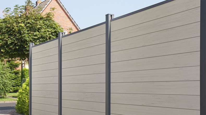 planeo Gardence Strong - BPC-Gartenzaun Quadratisch Bi-Color Sand