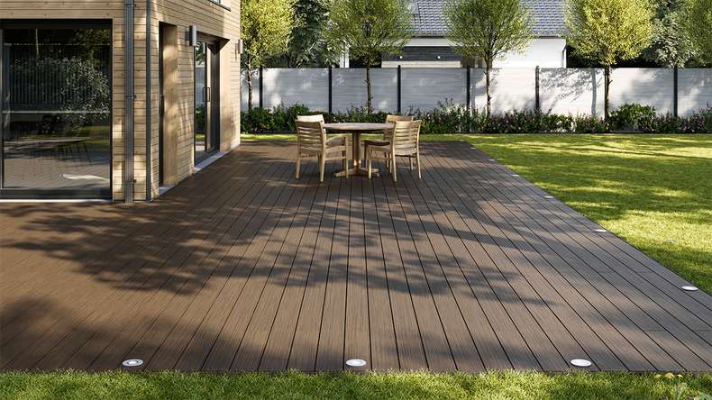 planeo AntikWood WPC-Terrasse Komplett-Set Massivdiele - Braun antik gealtert