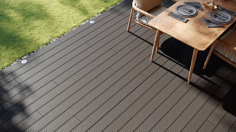 planeo LineWood WPC Terrassendiele Massiv - Hellgrau 4.2m gerillt/genutet