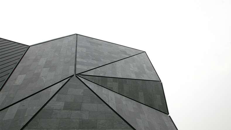 planeo EVOLITH Slate&Stone - Naturstein Wandverkleidung Noctis 1220 x 610 mm