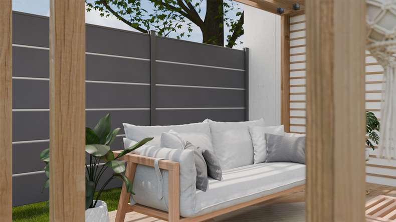 planeo Gardence Simply Premium - PVC-Steckzaun Anthrazitgrau mit Lisenen in Anthrazit 180 x 180 cm