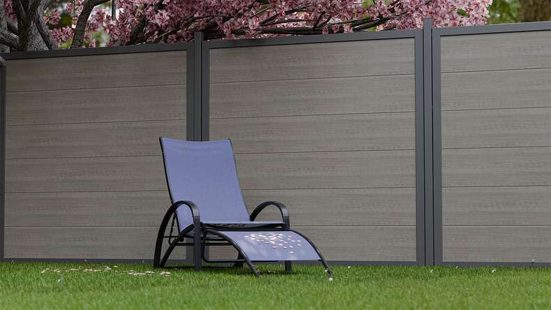 planeo Gardence Simply Guard - PVC-Gartenzaun Monument Oak mit Alu-Rahmen in Anthrazit 180 x 180 cm