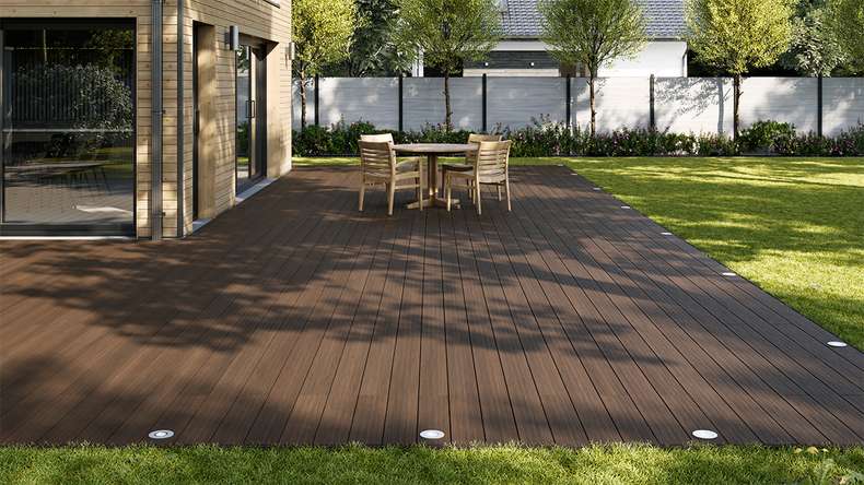 planeo AntikWood WPC Terrassendiele Massiv - Braun 4.2m antik gealtert
