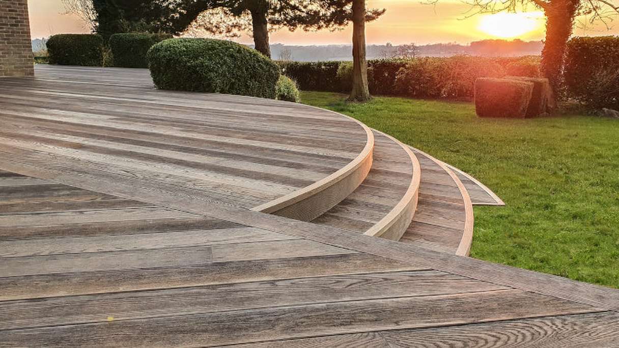 planeo Authoria PureBoard Terrassendiele Massiv - Antik Brown Oak 3.6m strukturiert