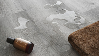 planeo Rigid Klick Vinyl - SolutionX 2in1 Eiche Grau | Trittschalldämmung integr. (ECF-0088)