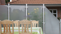 planeo Ambiente - Glas-Sichtschutz Schräg rechts Satiniert 90 x 180 cm