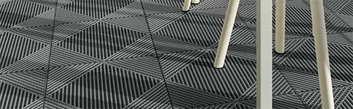 Piastrelle di plastica